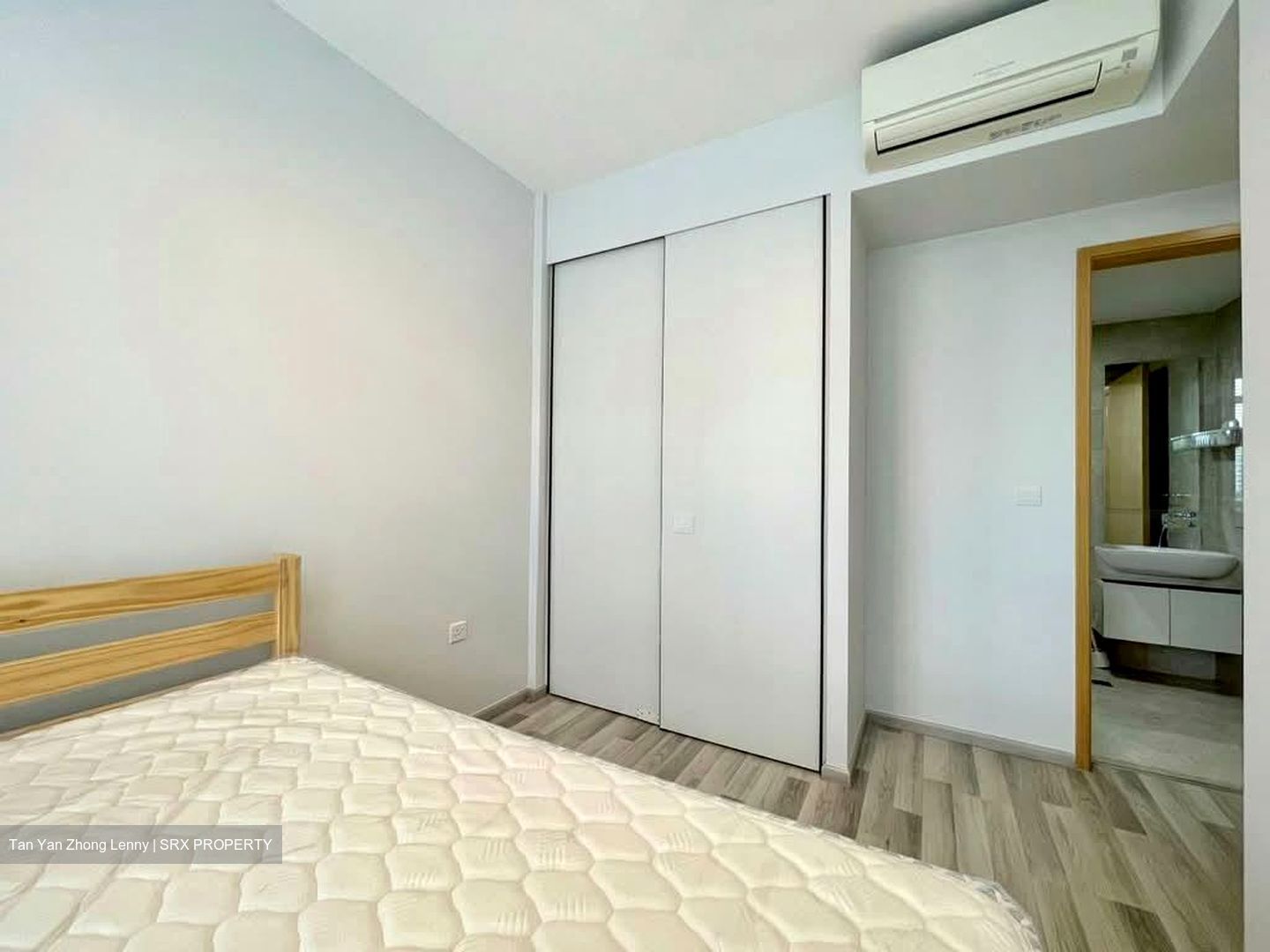La Fiesta (D19), Condominium #560348581